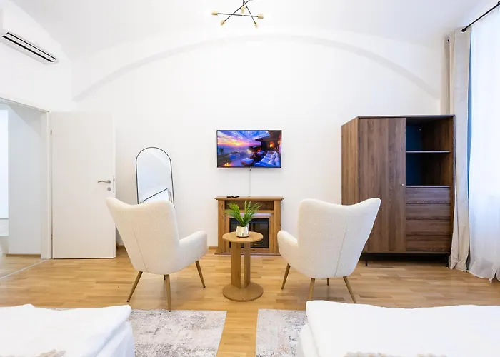 High-end 3 Bedroom L Free Parking L Ac In Every L Sleeps 11 Apartamento Viena