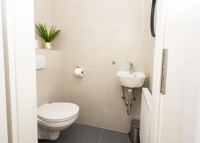 Apartamento High-end 3 Bedroom L Free Parking L Ac In Every L Sleeps 11 Viena