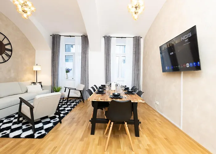 Apartamento High-end 3 Bedroom L Free Parking L Ac In Every L Sleeps 11 Viena