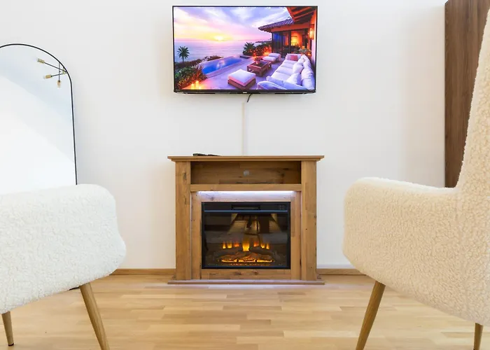 High-end 3 Bedroom L Free Parking L Ac In Every L Sleeps 11 *